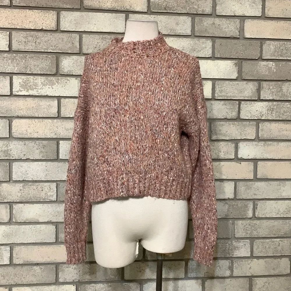 3for$20 crop sweater small